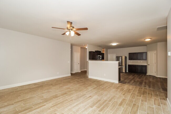 Building Photo - 13 Dry Hollow Way