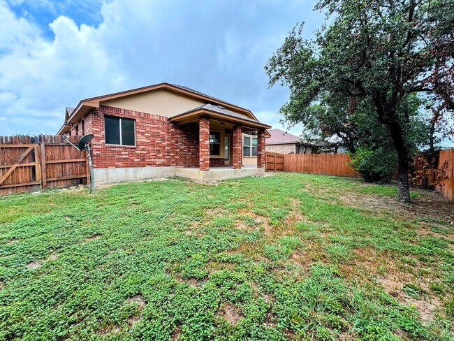 Building Photo - 6908 Golden Oak Ln
