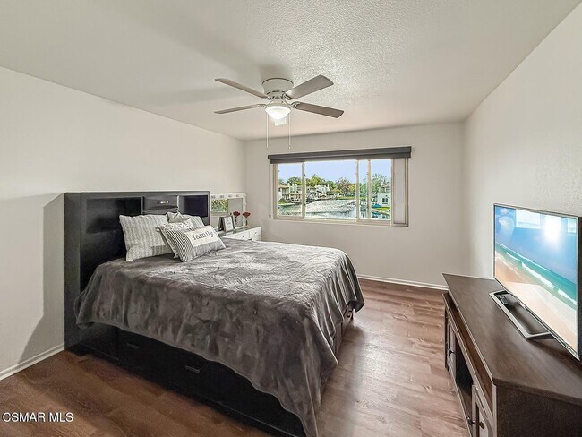 Building Photo - 560 Chapala Dr