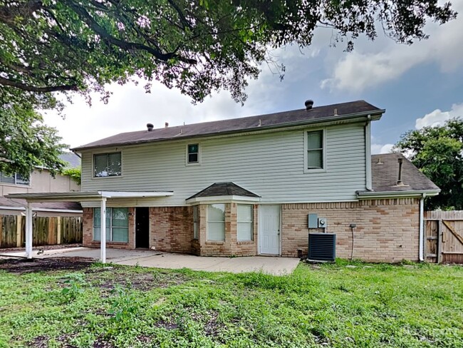 Building Photo - 22822 Brafferton Ln