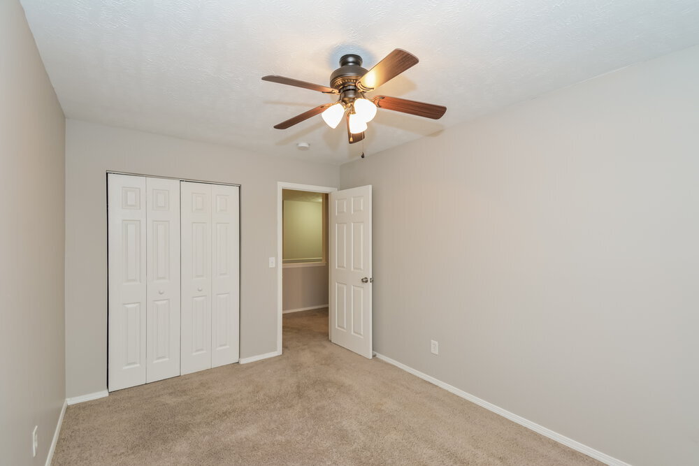 Building Photo - 2653 Sutherland Dr