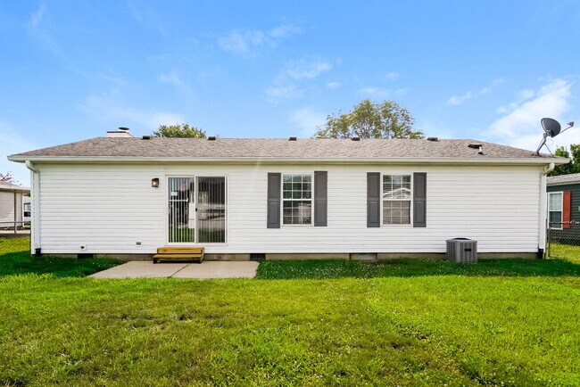 Building Photo - 3266 Sextant Dr