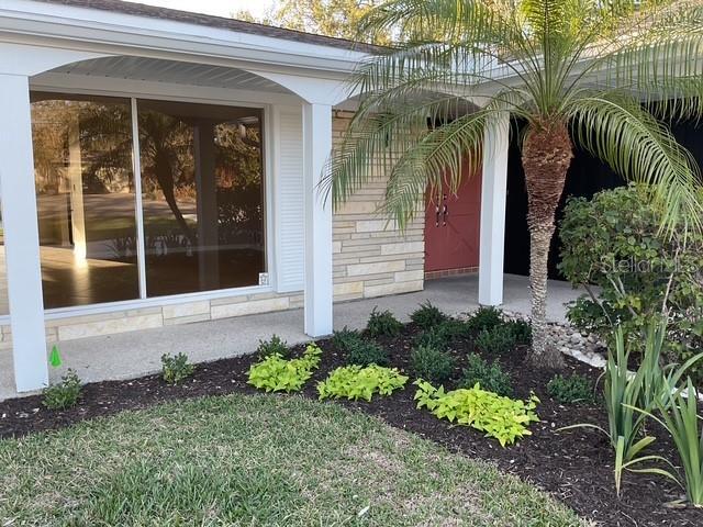 Building Photo - 5518 Shadow Lawn Dr
