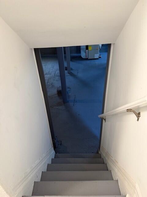 Building Photo - 54 Massachusetts St