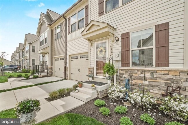 Building Photo - 312 Hammersmith Cir