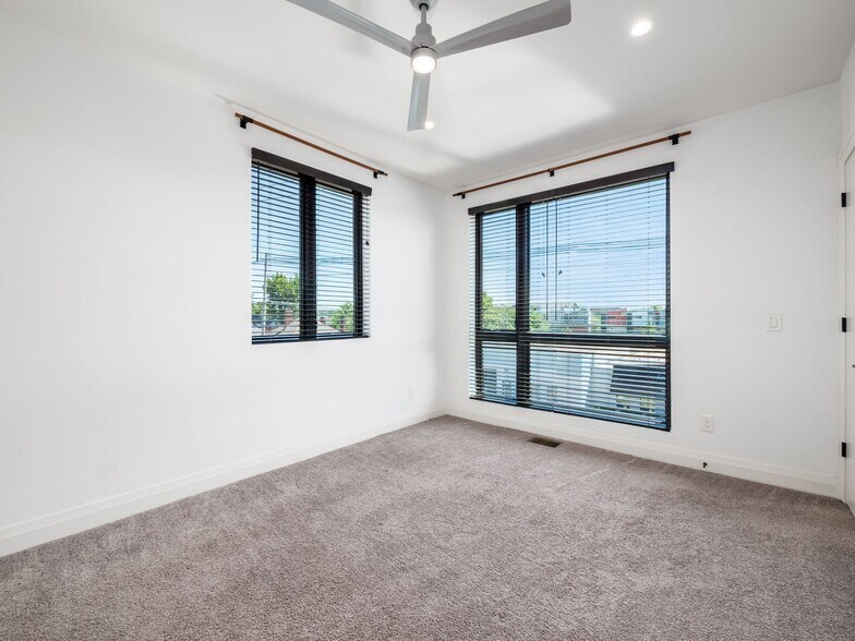 Building Photo - 911 N 4th St