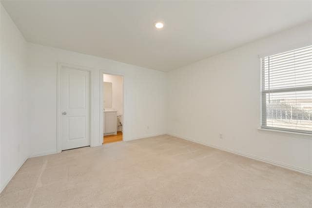 Building Photo - 3750 Honey Daisy Dr