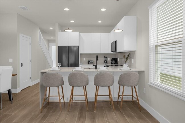 Building Photo - 1415 Serendipity Ln