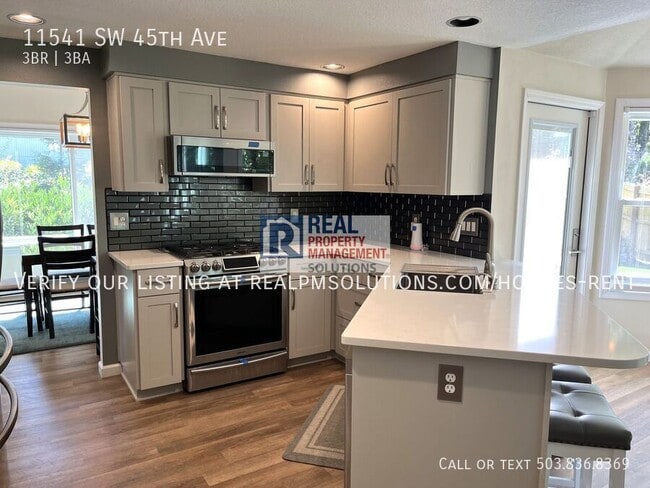 Building Photo - 11541 SW 45th Ave
