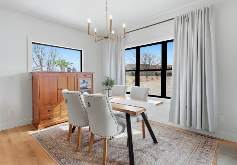 Building Photo - 1 Country Club Ct