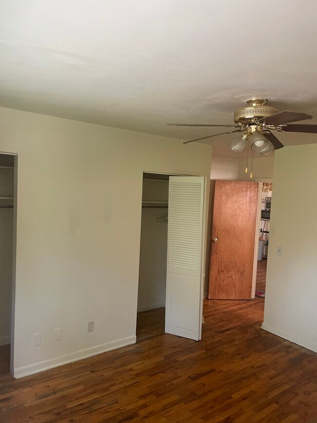 Bedroom 1 - 2660 Vera Ave