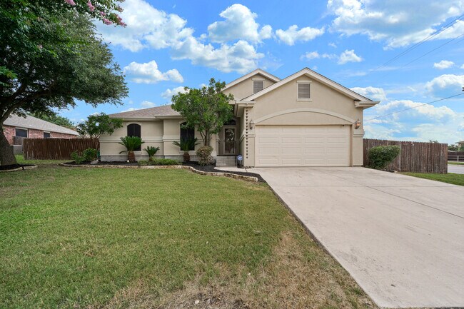 Building Photo - 1214 Sugar Land Dr