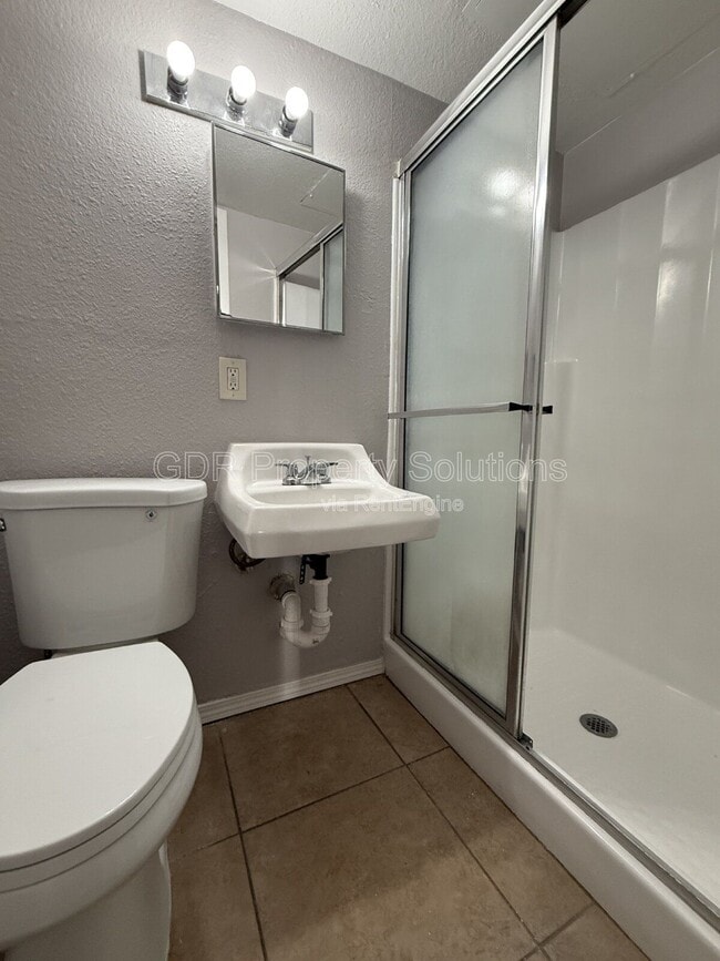 Building Photo - 401 14th St NW