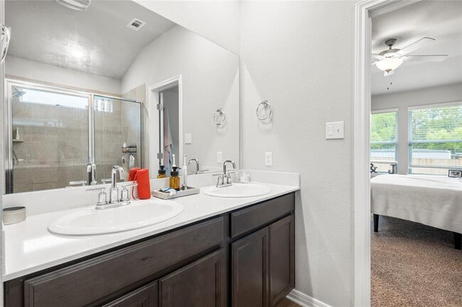 Building Photo - 11701 Copperstone Ave