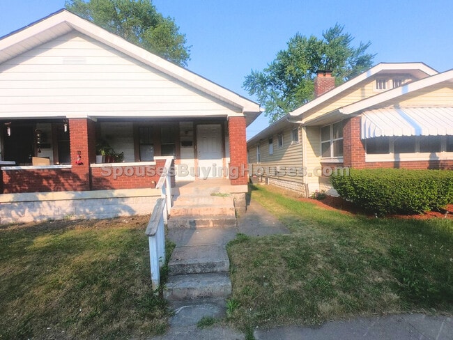 Primary Photo - 925 N Grant Ave