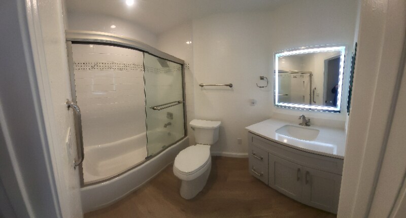 Building Photo - 535 Pierce St