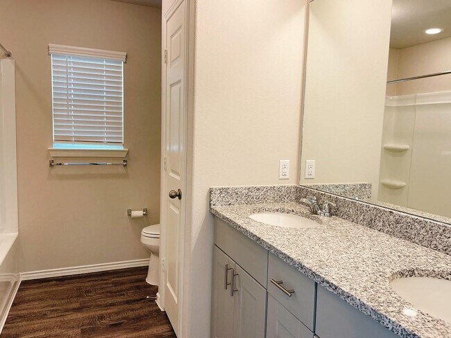 Building Photo - 23326 Briarstone Harbor Trail