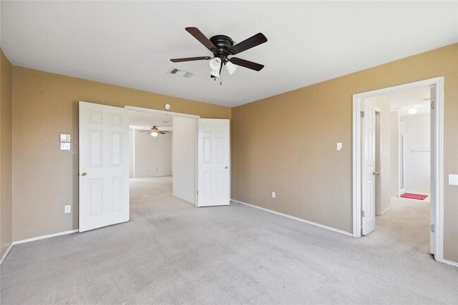 Building Photo - 14704 Yora Dr