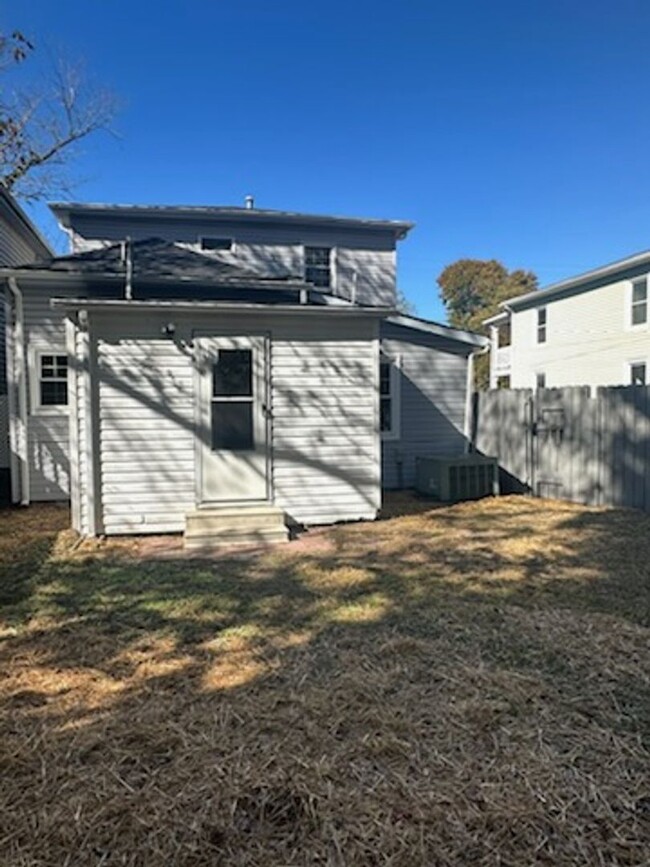 Building Photo - Fully Renovated Home with Historic Charm