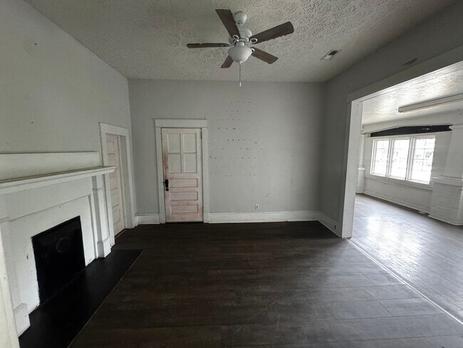 Building Photo - 4/2 home in Shelby, NC