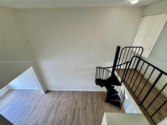 Building Photo - 8335 SW 152nd Ave