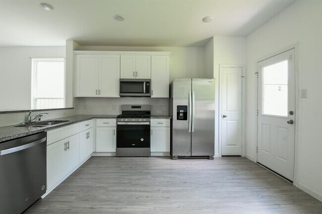 Building Photo - 21353 Rising Fawn Rd