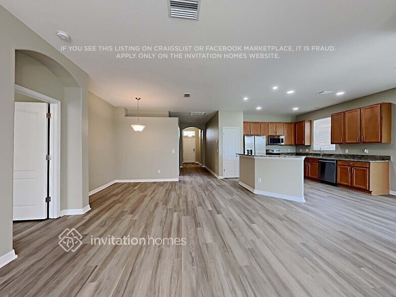 Building Photo - 2314 125th Dr E