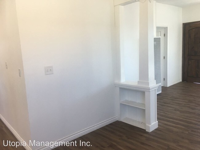 Building Photo - 1990 Ocean View Blvd