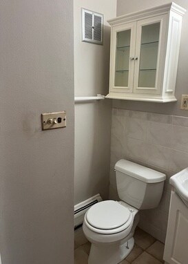 Building Photo - 9245 Irving Park Rd