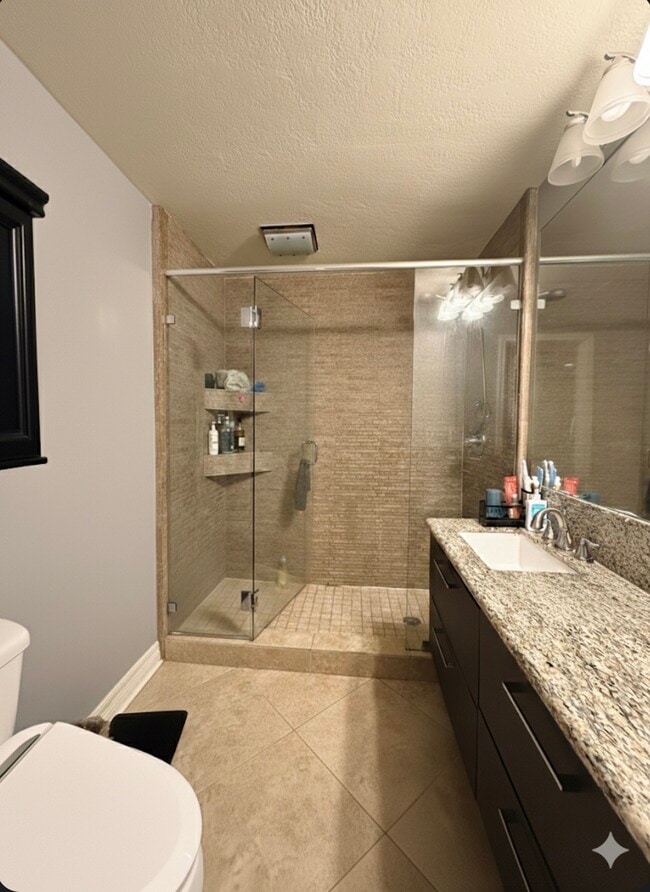 Building Photo - 9770 Tappenbeck Dr