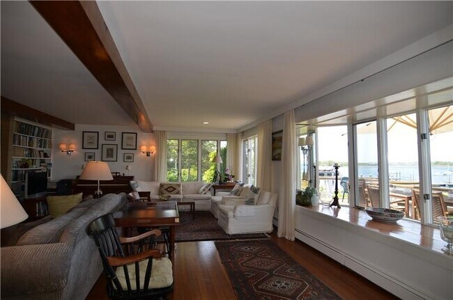 Building Photo - 23 Avenue B