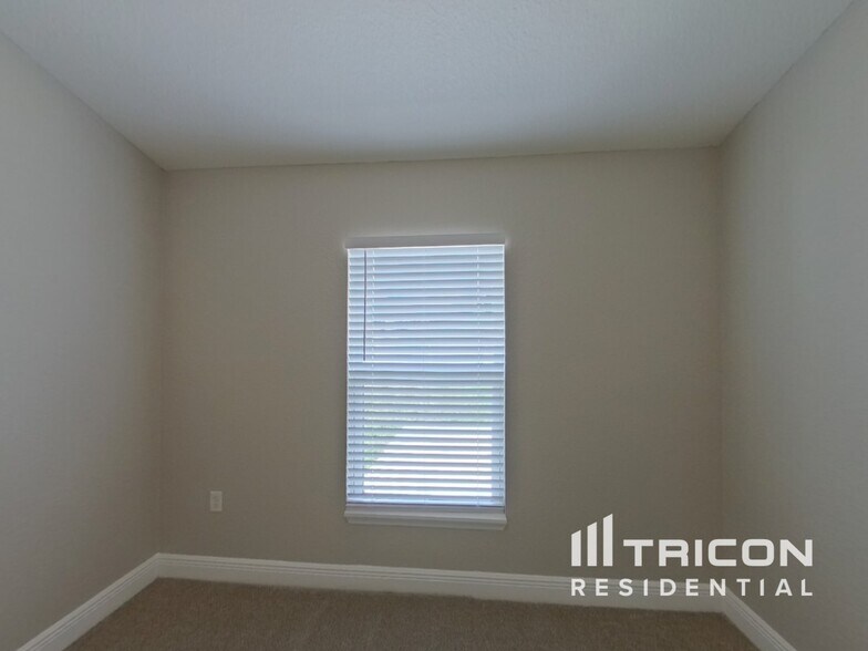 Building Photo - 14409 Edinburgh Moor Dr