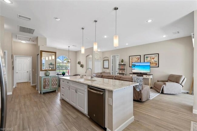 Building Photo - 2970 Orange Grove Trail