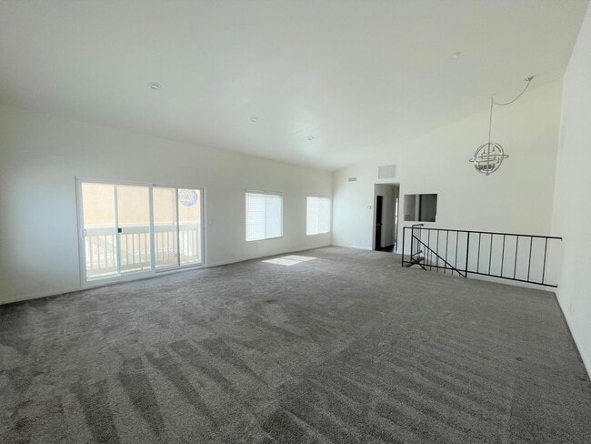 Building Photo - Oxnard Shores- Completely Remodeled & Steps to the Sand!