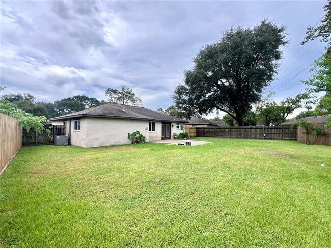 Building Photo - 515 Bellmar Ln