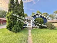 Building Photo - 3 Bedroom House