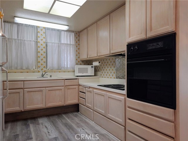 Building Photo - 548 Via Estrada