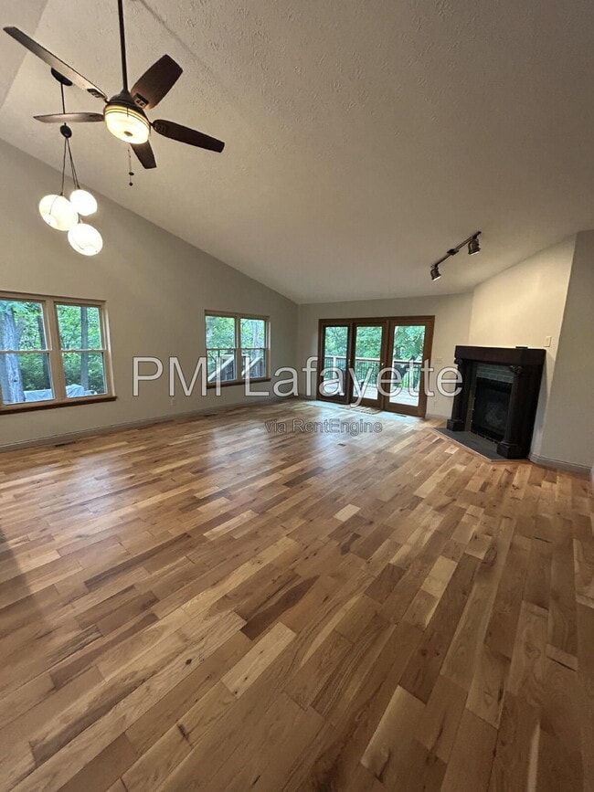 Building Photo - 3581 Creek Ridge