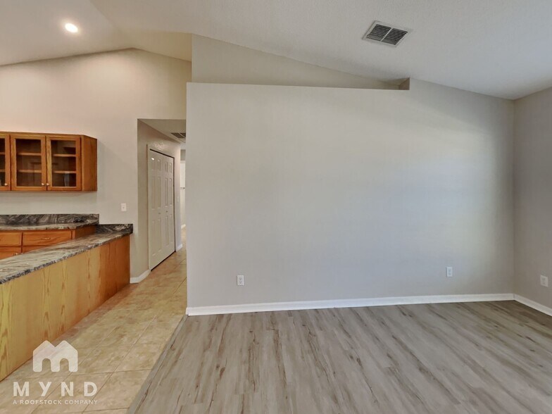 Building Photo - 3240 Grand Pines Dr
