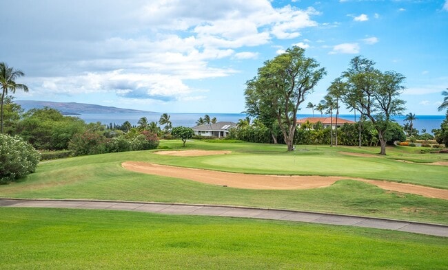 Building Photo - Beautifully Fully Furnished 2 Bed, 2 Bath ...