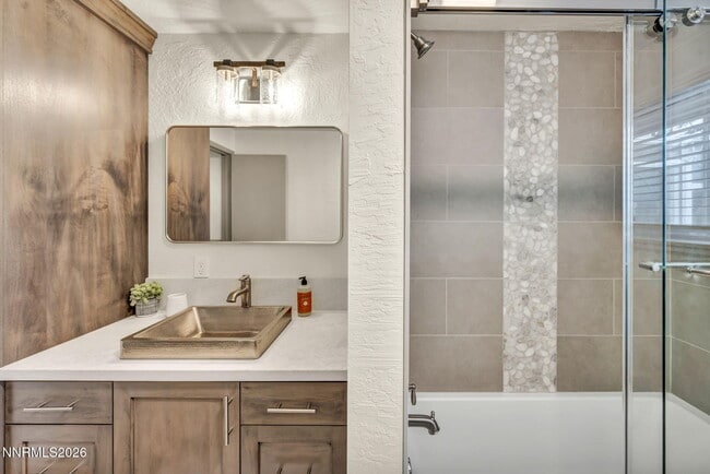 Building Photo - 13745 Kewanna Trail