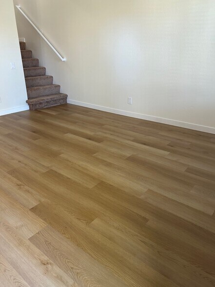 New waterproof floors - 4910 Lowry Rd
