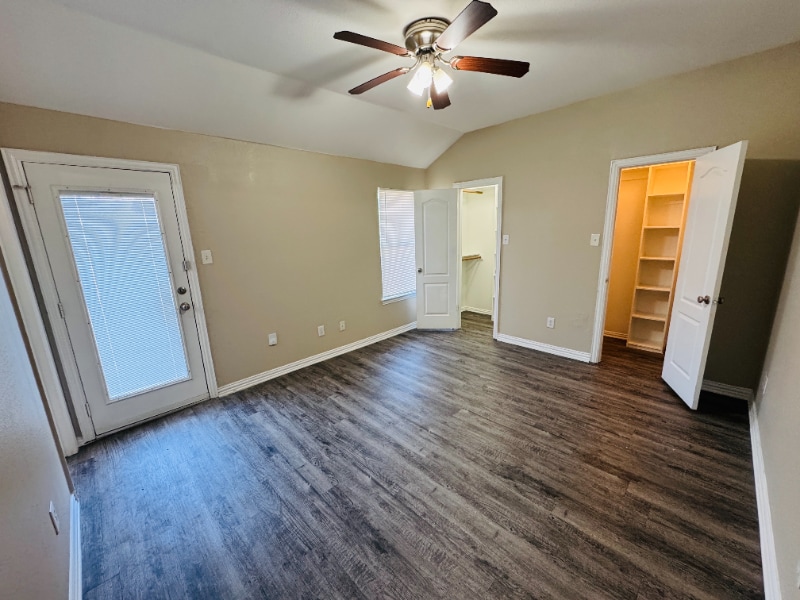 Building Photo - 5705 Swords Dr