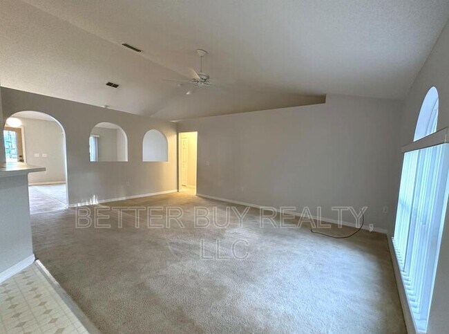Building Photo - 28 Princess Dolores Ln