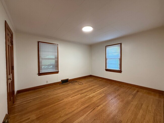Building Photo - Tusculum Blvd Property