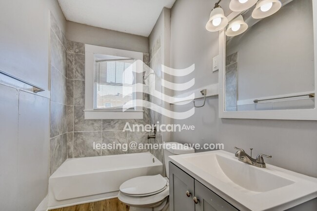 Building Photo - 1833 31st St Ensley