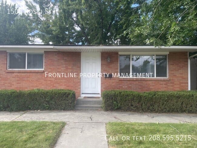 Building Photo - 1505 Rossi St