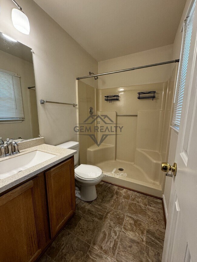 Building Photo - 5088 Blarney St