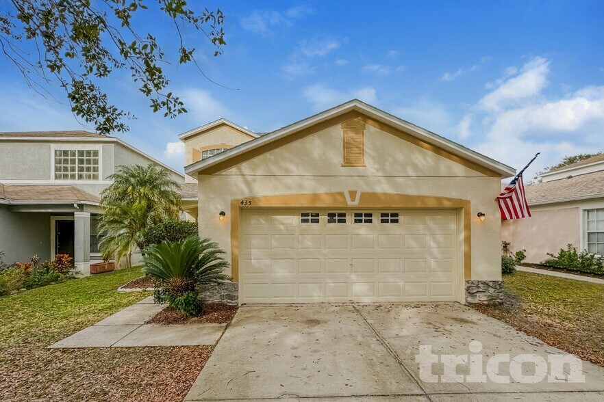 Building Photo - 435 Maple Pointe Dr