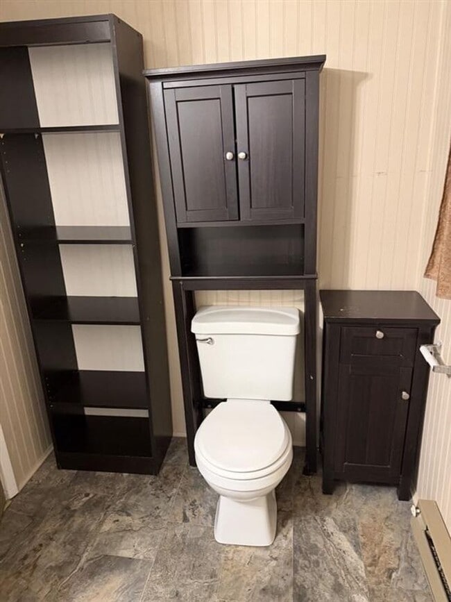 Building Photo - Fully Fenced 2 Bedroom 1 Bathroom House in Everson